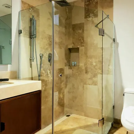 Aldea Zama Gem / Stylish Retreat 1250sqft / 116sqm Apartment