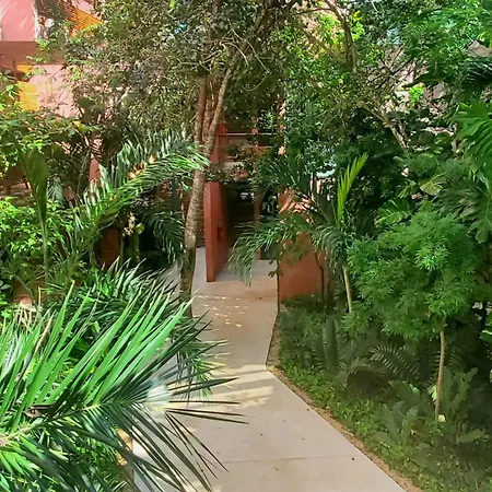 Apartment Aldea Zama Gem / Stylish Retreat 1250sqft / 116sqm