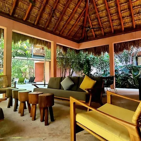 Apartment Aldea Zama Gem / Stylish Retreat 1250sqft / 116sqm Tulum