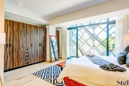 New Chic Studio Private Balcony Roof Pool Gym