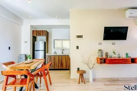 New Chic Studio Private Balcony Roof Pool Gym
