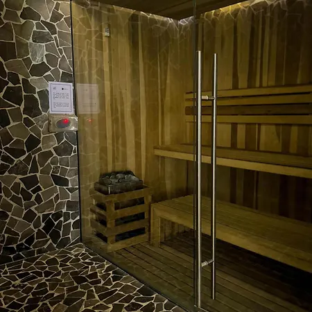 Luxury Studio-private Individual Pool-iik C409 By Sandy Powerful *