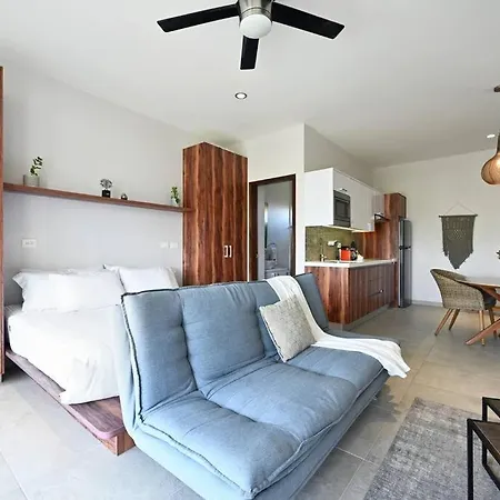 Dk39 Vpn Access *stunning Sunset *pool *gym *yoga Apartment *