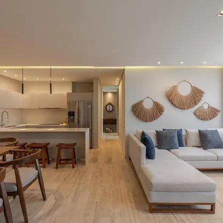 New 2 Bd With Private Balcony Apartment