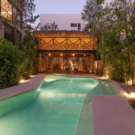 New 2 Bd With Private Balcony *