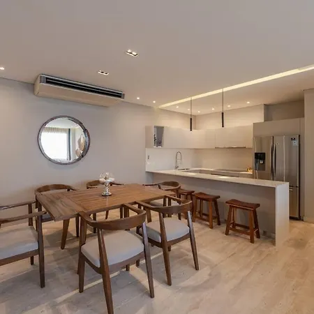 Apartment New 2 Bd With Private Balcony *