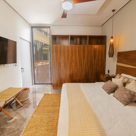 2 Rec/hotel Area/infinity Pool-301d * Tulum
