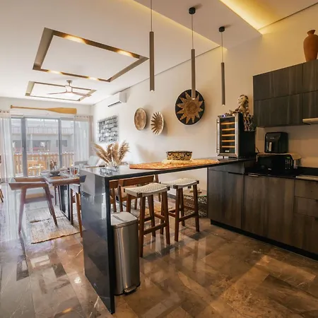 Apartment 2 Rec/hotel Area/infinity Pool-301d