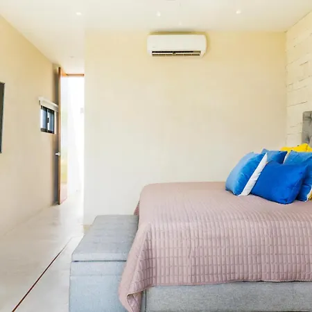 Spacious Ph. Amazing Roof-top Pool.near Beach/town * Tulum