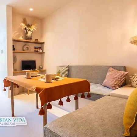 Lavish New Studio-resort Style Complex Apartment *