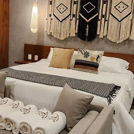 Penthouse Con Terraza Y Pileta *