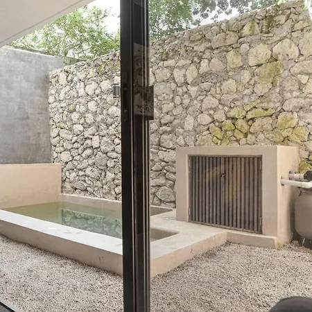 Apartment Boho Bliss: 2 Bd W/ Private Pool