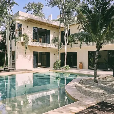 Kuotoch Jungle Retreat-chef & Yacht Villa Tulum