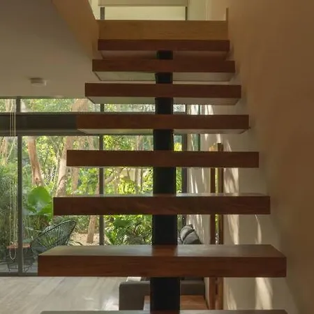 Mistiq Jungle Loft ~ Pool & Gym