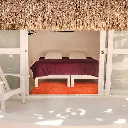 Villa 12br Beachfront Private With Infinity Pool By Solmar