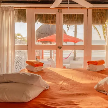 12br Beachfront Private With Infinity Pool By Solmar *