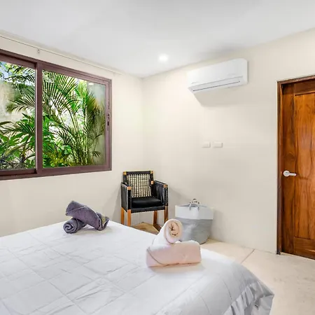 Villa *entire Private W/pool & Rooftop*