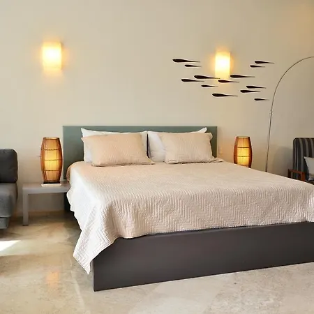 Intima Adults Only 3*