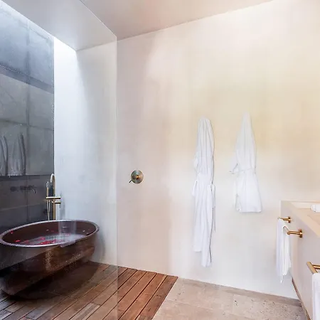 Casa Arka - Palacial Sanctuary For Group Retreats *
