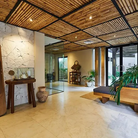 Serene In La Veleta With Private Plunge Pool, Gym, Rooftop Pool And Yoga Lounge Apartment *