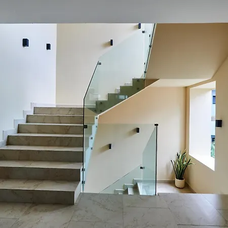 Apartment Serene In La Veleta With Private Plunge Pool, Gym, Rooftop Pool And Yoga Lounge *