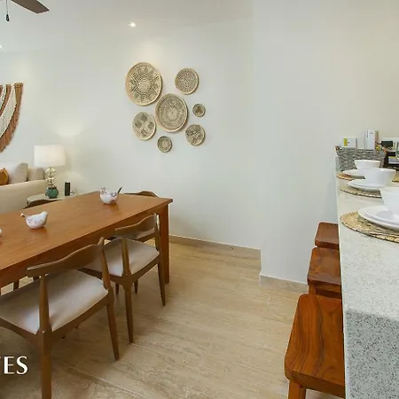 2 Rec. | Roof C/infinity Pool + Jacuzzi | Amplio Apartment Tulum