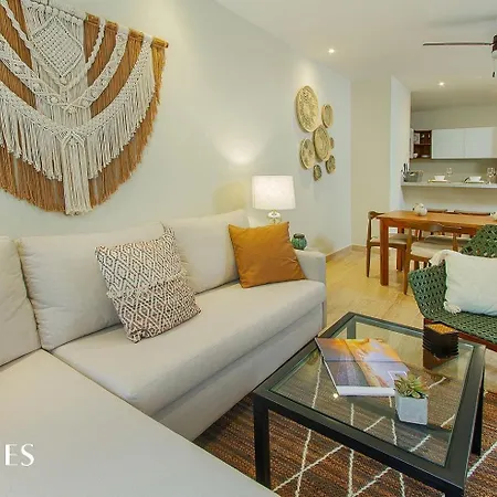 Apartment 2 Rec. | Roof C/infinity Pool + Jacuzzi | Amplio *