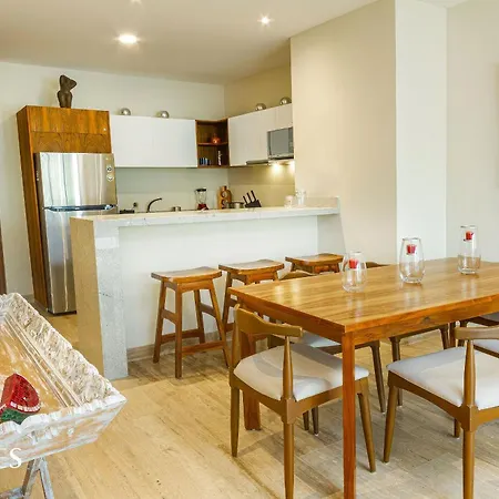Apartment 2 Rec. | Vista A La Jungla | Amenidades De Lujo