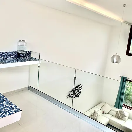 Playa Canek - Penthouse - Beach Front, Balcony & Pool Apartamento *