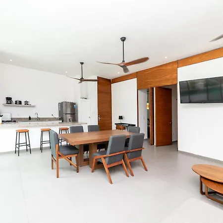 Relaxing 2 Bedroom In The Center Of With Private Pool And Terrace Apartamento