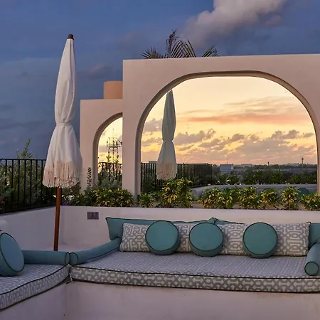 Stylish Studio In La Veleta With Private Balcony, Rooftop Pool And Terrace *
