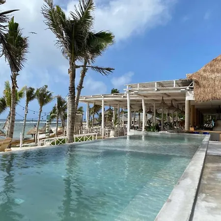 Departamento 6, Country Home, Con Muelle De Pesca, Club De Playa, Alberca, Cenote Y Campo De Golf, Contrata Day Pass Bahia Principe Apartment