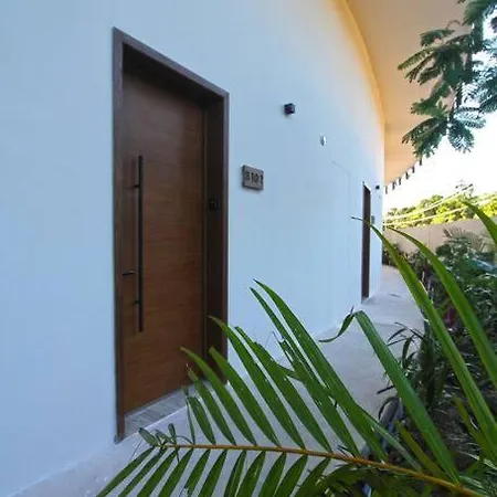 Luxury Jungle Loft, 7 Pools, Rooftop Panoramic View, Shuttle, Fast Wifi