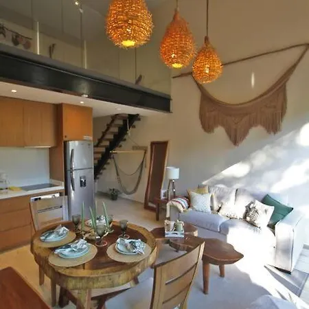 Luxury Jungle Loft, 7 Pools, Rooftop Panoramic View, Shuttle, Fast Wifi Apartment *