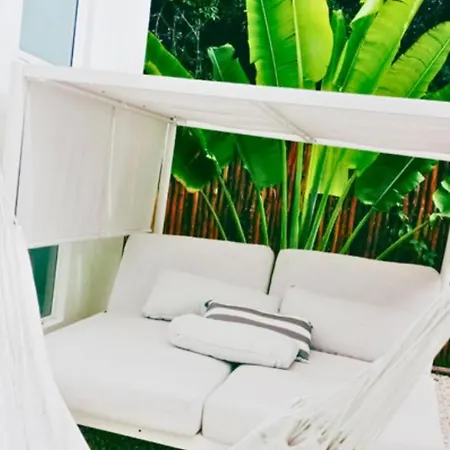 Villa Kuxtah, Beautiful With Private Pool