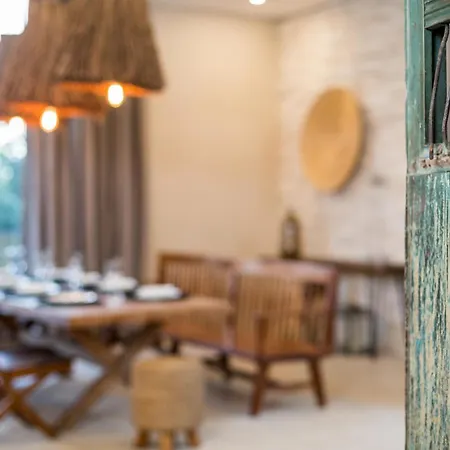 Manor By The Spot Tulum