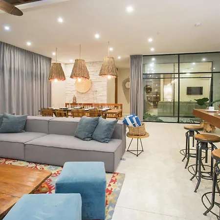 Manor By The Spot Apartment Tulum