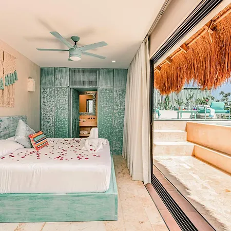 European Designed 3 Story Full Serviced Tulum