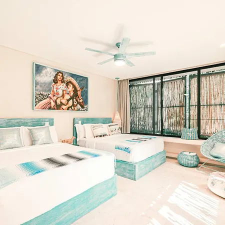 European Designed 3 Story Full Serviced *