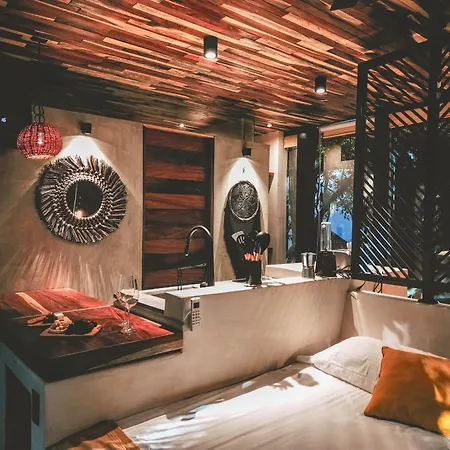 Invisible Loft Experience