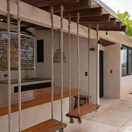 20 Guests 5 Min Beach+rooftop Pool Jacuzzi * Tulum