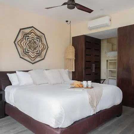20 Guests 5 Min Beach+rooftop Pool Jacuzzi Villa Tulum