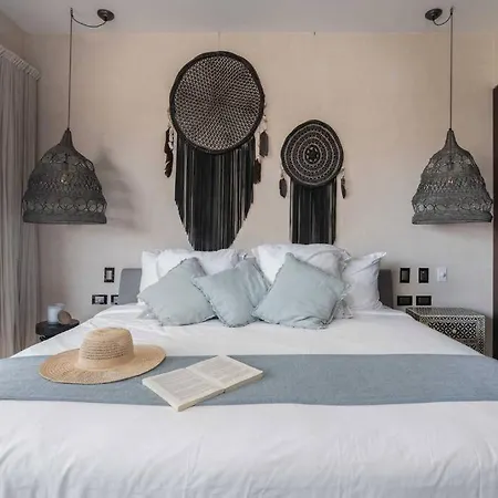 20 Guests 5 Min Beach+rooftop Pool Jacuzzi Villa Tulum