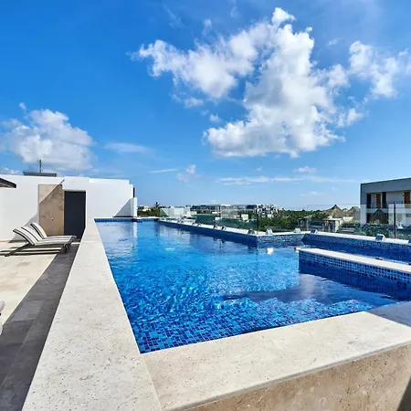 Marvelous In Aldea Zama With Private Balcony, Rooftop Pool, Gym & Workspace * Tulum