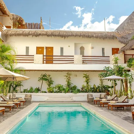 Hotel Kaab 4*