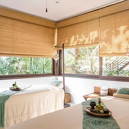 Tulum- & 4*