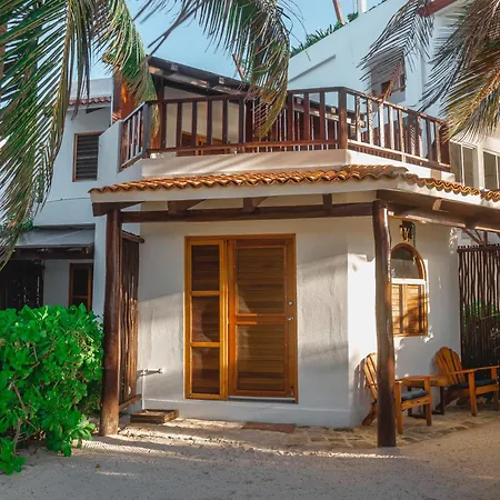 Casa Colibri Tankah Bed & Breakfast 4*