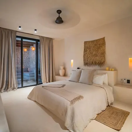 Namas Aparthotel
