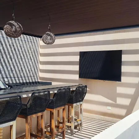 Luxury & Modern In Amenities By Yeah *