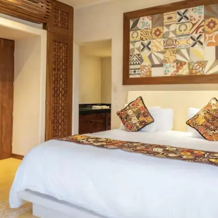 Niwa Hotel 4*